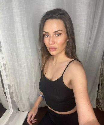 Фаина, 25
